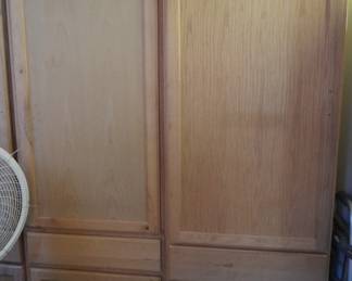 cabinet (3 available)