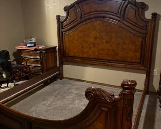 king bed