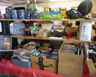 decor, bakeware, entertainment