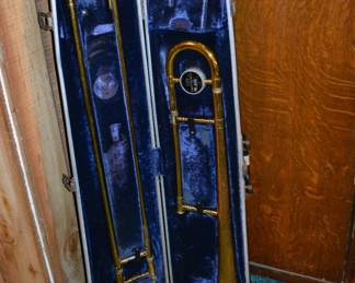 Vintage musical instruments 