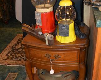 Vintage gum all machines