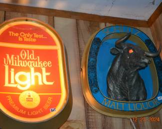 Schlitz and old Milwaukee lighted signs