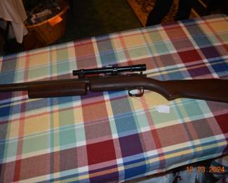 Ben Franklin pump pellet rifle .177