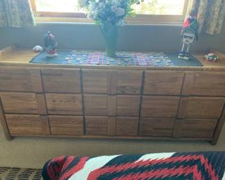 Low chest of drawers