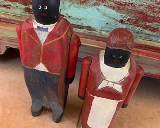 Wolf Creek hand carved figures