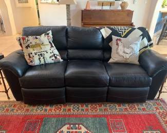 LAZY BOY 3 piece leather recliner/sofa, 87" wide