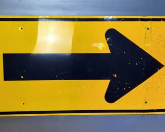 Street Sign Arrow, 4' x 2'