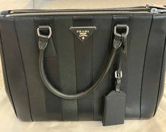 Prada Galleria Bag Black Saffiano