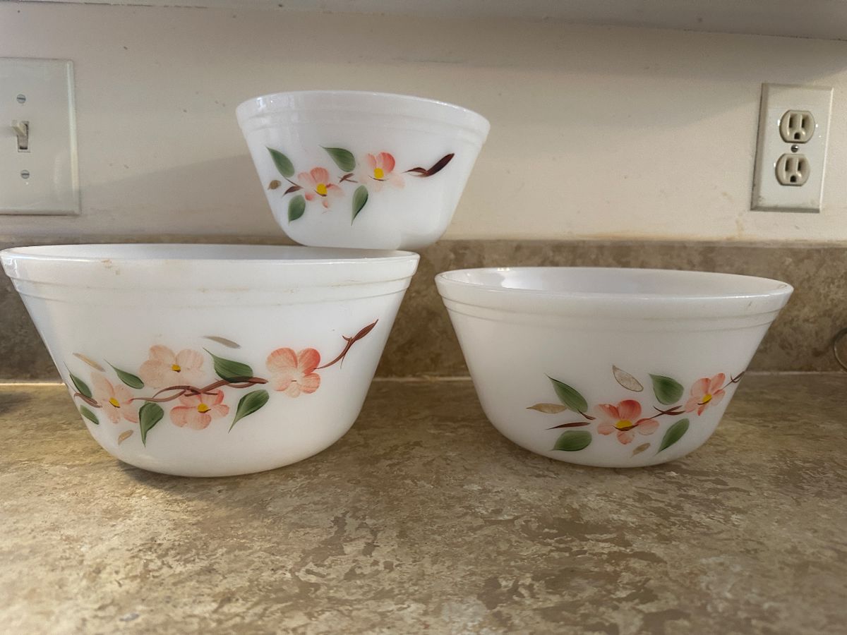 Vintage Federal Glass Mixing Bowls 