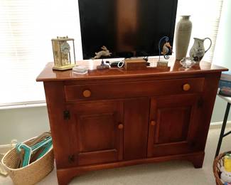 Buffet, TV and Collectibles