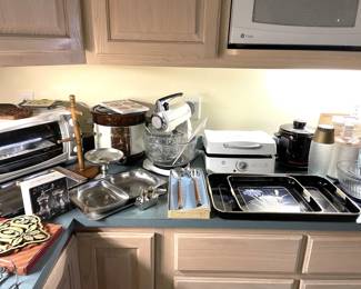 Kitchen Electronics and Hostess Items