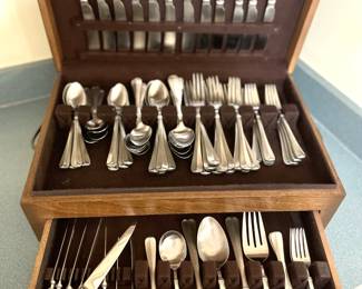 Vintage International 'Fairfield' Pewter Flatware