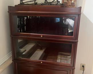 3 tier Barrister