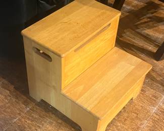Bedside pet step stool