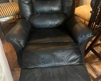 Faux leather black manual recliner