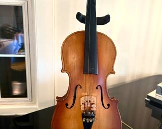 Anton Breton violin with bow and case