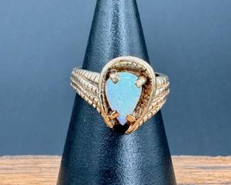 Vintage Opal Ring - Marked 110K - Gold Filled