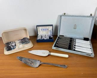 Vintage Silverplate Holmes & Edwards Forks - Eales 1779 Shakers +