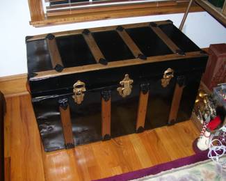 Vintage Trunk