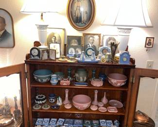 Wedgwood pottery, Wedgwood Lamps, Vintage Frames Concave Glass, Antiques Photos