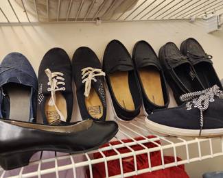 Selection of Women's Shoes Most are 7 - 7 1/2 M.