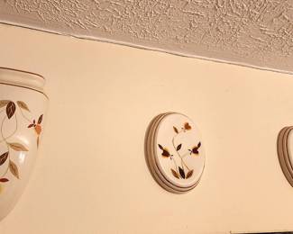 Jewel Tea Wall Pockets/Hangers