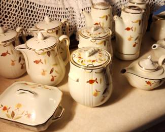 Jewel Tea Autumn Leaf Miniatures Collection