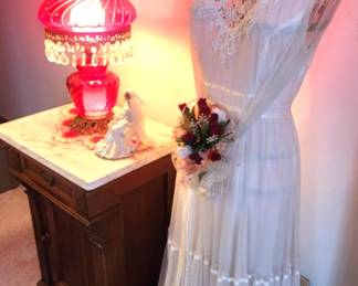 Beautiful Vintage Wedding Dress
