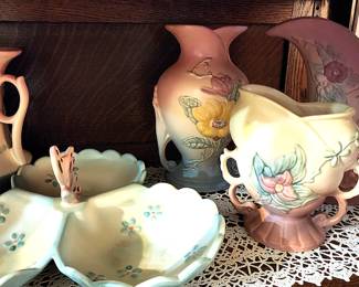 VINTAGE Hull Art Vase USA Magnolia Pottery Excellent Condition