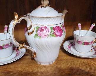 Old English Rose Coffee Set