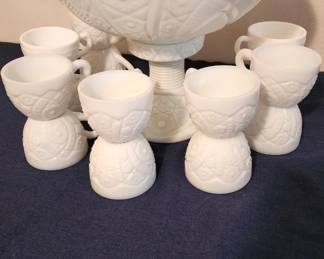 Mckee White Milk Glass Pedestal Punch Bowl Set Concord Early American 1950's