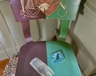 Coloratura hand painted mid-century chair - detail