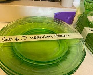 Uranium glass plates
