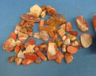 Lot 260. Polished rocks including many Lake Superior agates
