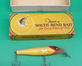 Lot 162. South Bend 4 1/4" Pike-Oreno with tack eyes in a two-piece box marked 956 RW