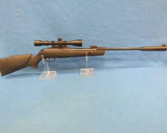 Lot 9. Gamo Whisper .177 break-barrel pellet gun with a Gamo 3 x 9 40mm scope. 1200 feet per second.
