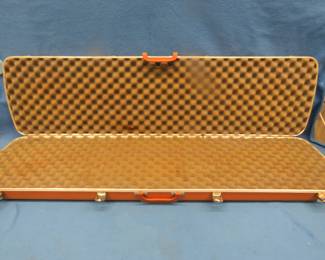 Lot 129. Hard multi-long gun case. Works great.