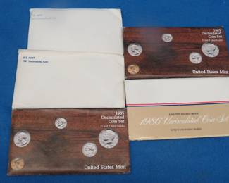 Lot 252. US Mint Uncirculated coin sets