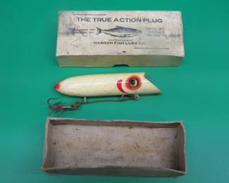 Lot 163. Hanson Fish Lure Co. 4 1/2" Salmon plug with glass eyes in a two-piece box