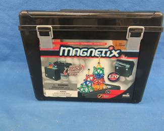 Lot 358. Set of Magnetix in original case