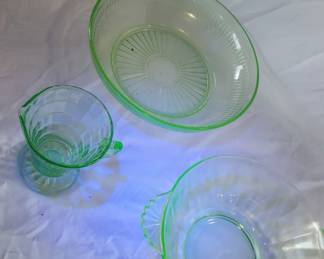 Uranium glass 