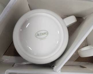 Hugh lot of Azberg china 