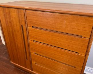 teakwood House of Denmark chest