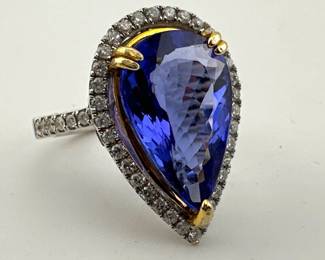 14kt 7.74 ct. pear shaped tanzanite, diamond ring with 2013 AIG report