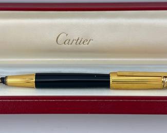 Pasha de Cartier Fountain Pen with 750 nib