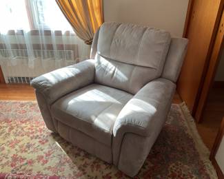 Gray recliner.