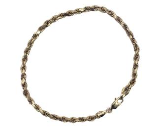 14k Gold Rope Bracelet&nbsp;

Lobster Clasp&nbsp;

L 22.5 cm W 4mm

Weight 3.69 grams&nbsp;

Hallmarks: Heart w/ OR inside (OROAMERICA Inc)

Estimated Melt Value: $181.83 as of (1/4/25)

Buyer is responsible to pay for Shipping & Insurance (See Shipping Details)