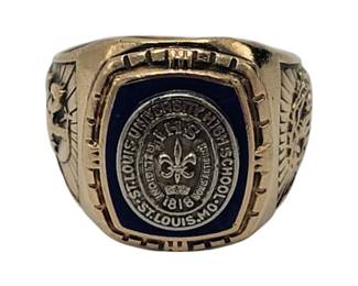 10k Gold Baflour Class Ring

Sz 8

Hallmark: 10k / Initials Engraved

Weight: 9.63 Grams

Estimated Melt Value: $337.09&nbsp; as of (12/23/2024)

Buyer is responsible to pay for Shipping and Ins (See Shipping Details)&nbsp;