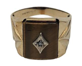 10k Plated Gold over Sterling &nbsp;Men's Ring

Hallmark:&nbsp;PSCO / 10k

Sz 10.5

Weight: 5 Grams&nbsp;

Buyer is responsible to pay for Shipping and Ins (See Shipping Details)&nbsp;