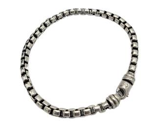 David Yurman Sterliing Silver Box Chain Link Bracelet

Hallmark: DY & (c) D.Yurman 925

L 23.5cm&nbsp;

Clasp: Lobster Claw

Weight 27.4 Grams

Estimated Melt Value: $23&nbsp;as of (12/26/2024)

Buyer is responsible to pay for Shipping & Insurance&nbsp;(See Shipping Details)&nbsp;